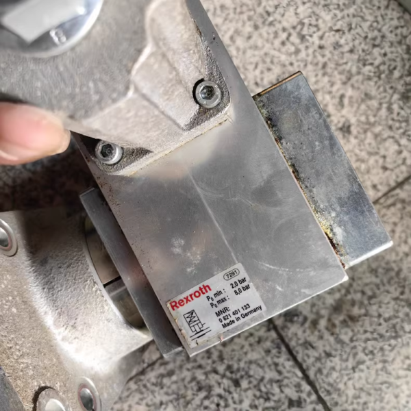 0 821 401 133,Used one,In stock