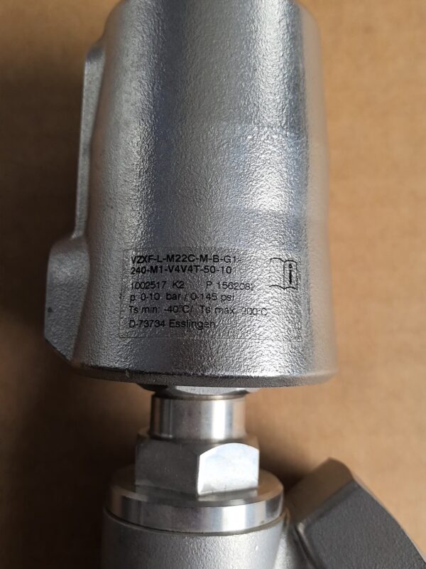 FESTO VZXF-L-M22C-M-B-G1-240-M1-V4V4T-50-10 1002517  0-10 bar / 0-145 psi,New and original,In stock