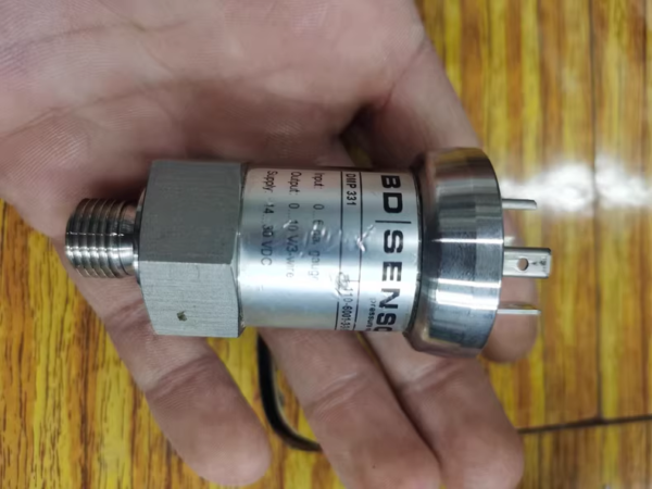 110-6001-3-3-100-300-1-000,Used one,In stock