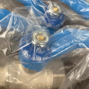 QH-1 1/2   6837,New and original,In stock
