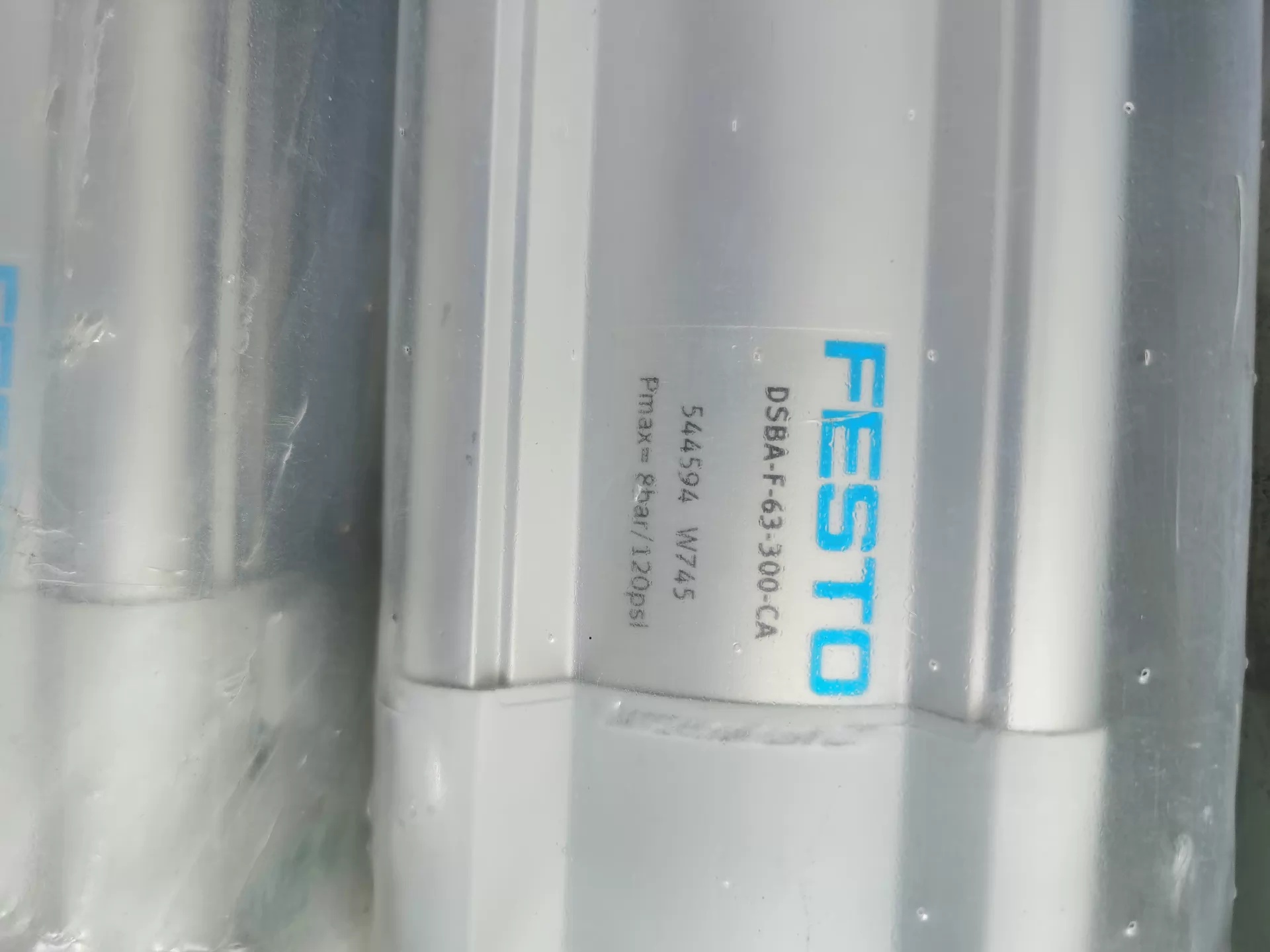 FESTO DSBA-F-63-300-CA Cylinder,New and original,In stock