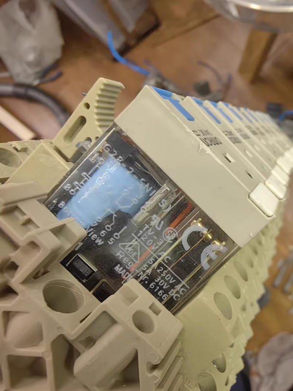G2R-2-SNI 24V,Used one,In stock - 图片 3