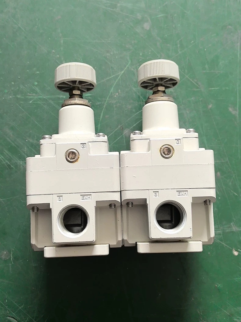 SMC IR3010-02BG Precision Regulator,Used one,In stock - 图片 4