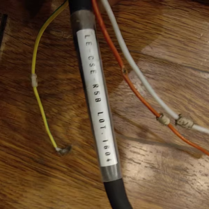 LE-CSE-R5B  LOT  . 1607,Used one,In stock