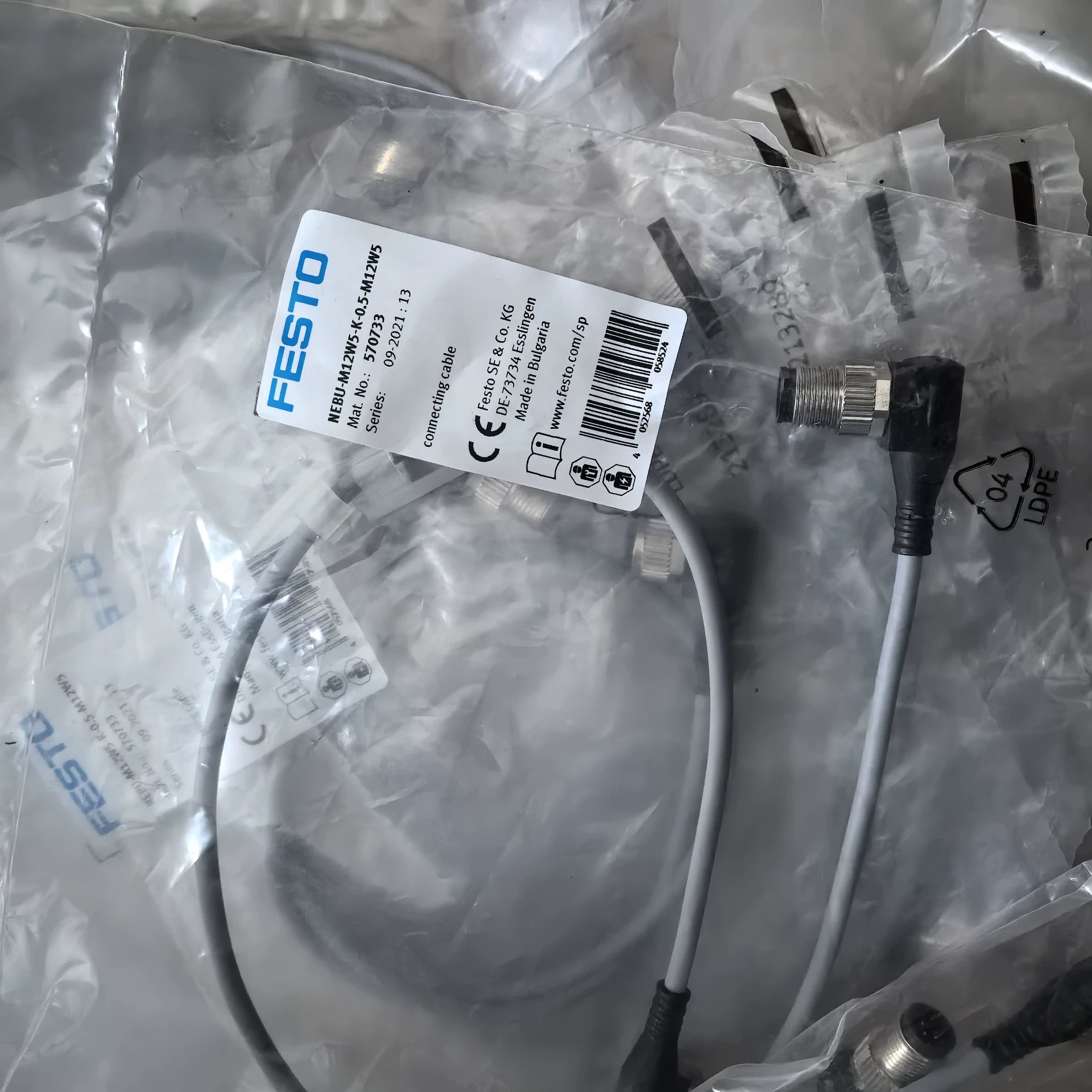 Festo NEBU-M12W5-K-0.5-M12W5 Connecting Cable,New and original,In stock