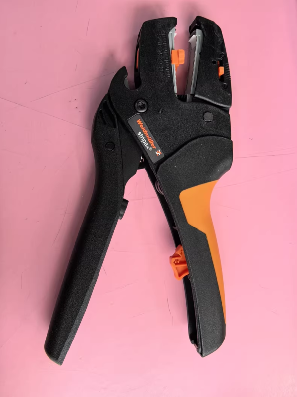 Q 07084790-240418-012    9005000000,New and original,In stock - 图片 3