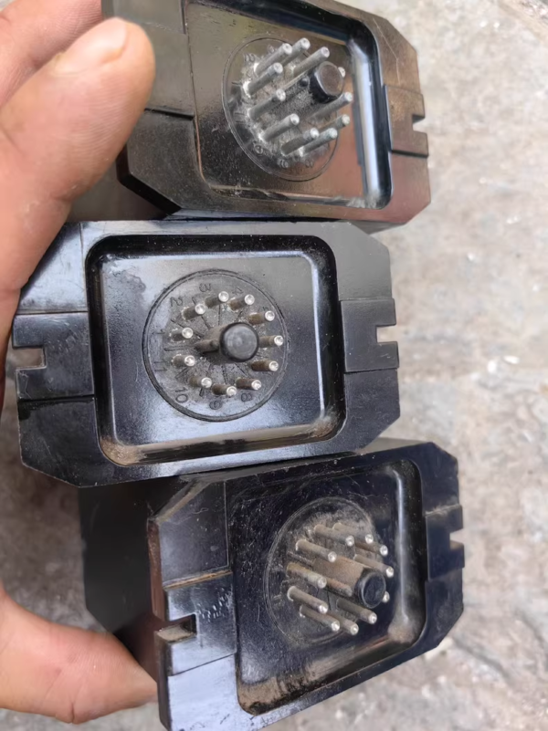 SS32MA-J,Used one,In stock - 图片 3
