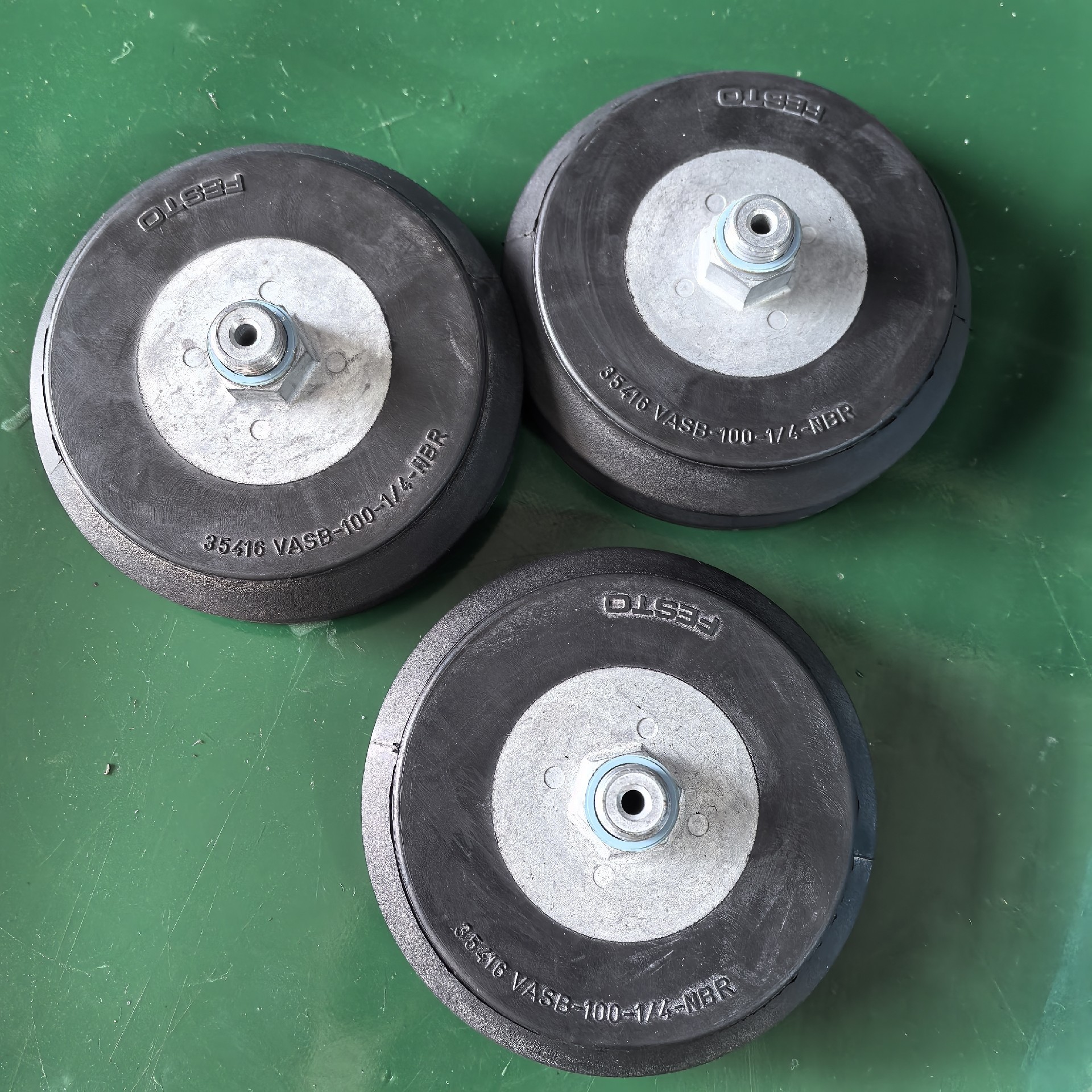 STO VASB-100-1/4-NBR 35416,Used one,In stock