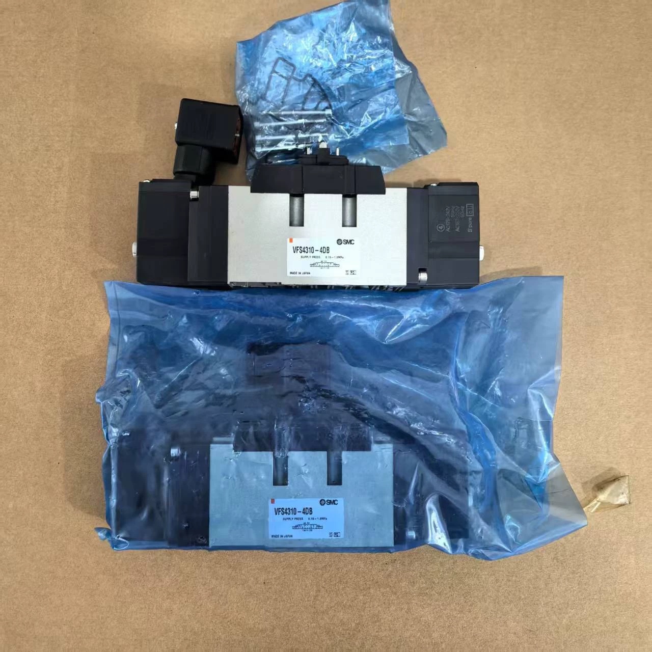 SMC VFS4310-4DB Solenoid Valve,New and original,In stock - 图片 3