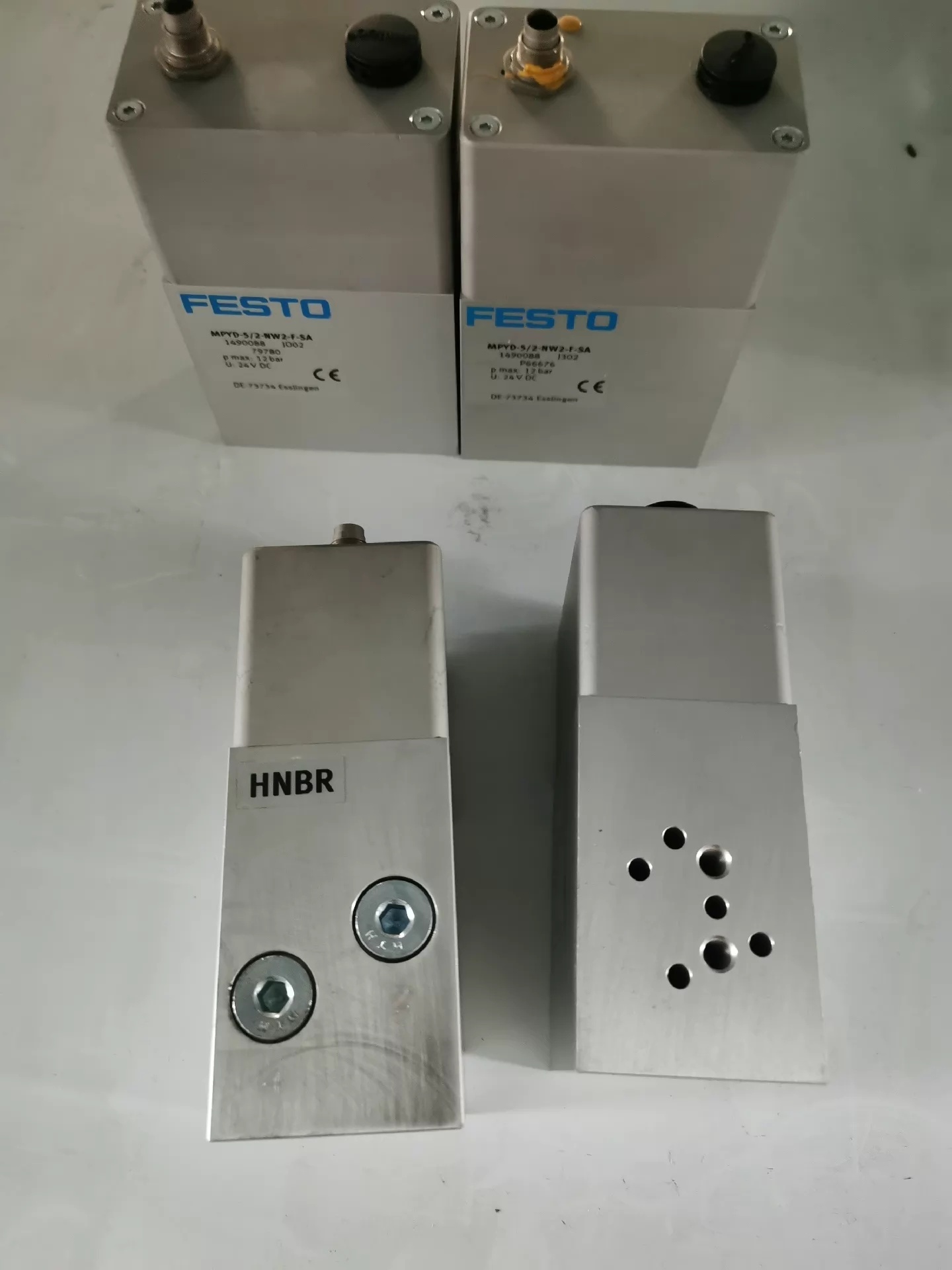 FESTO MPYD-5/2-NW2-F-SA Solenoid Valve,Part No.1490088,Used one,In stock - 图片 2
