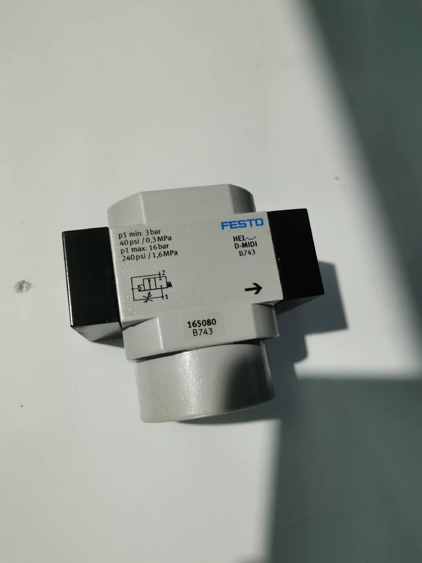FESTO HEL-1/2-D-MIDI 165080 On/Off Valve,New and original,In stock