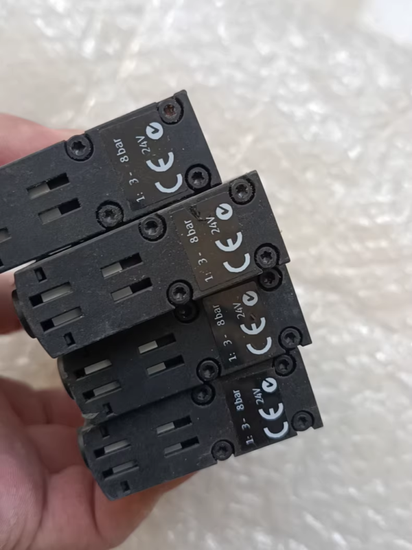 VSVA-B-B52-H-A2-1R5L  546769,Used one,In stock - 图片 5