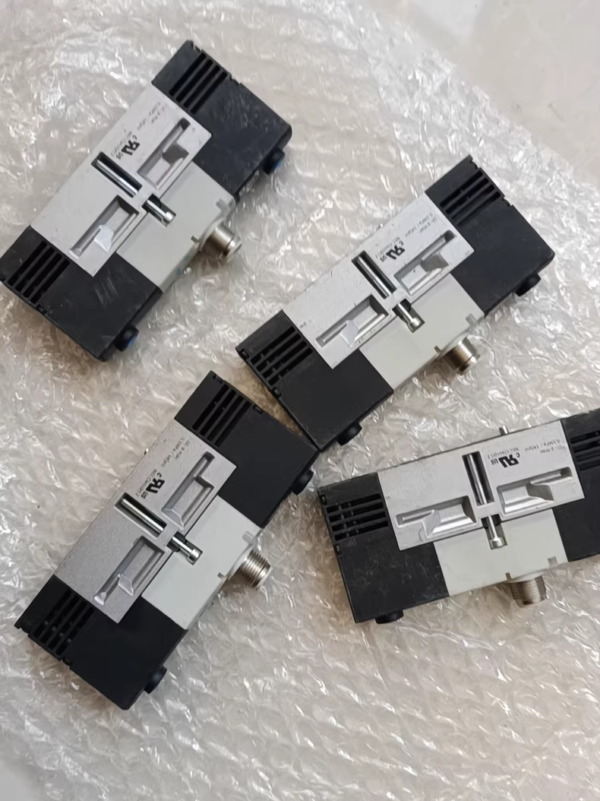 VSVA-B-B52-H-A2-1R5L  546769,Used one,In stock - 图片 2