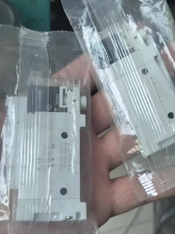 VUVG-LK10-M52-AT-M5-1H2L-S 8042539,New and original,In stock - 图片 4