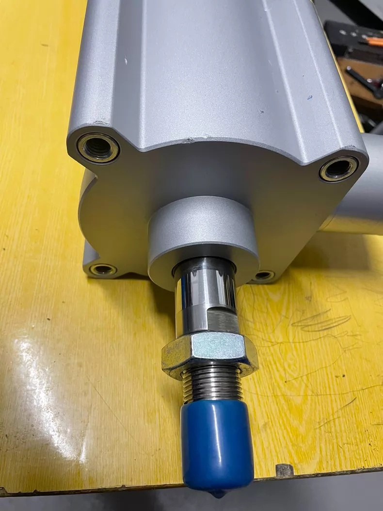 FESTO DSBC-125-150-C-PPSA,Pneumatic Cylinder,New and original,In stock - 图片 5