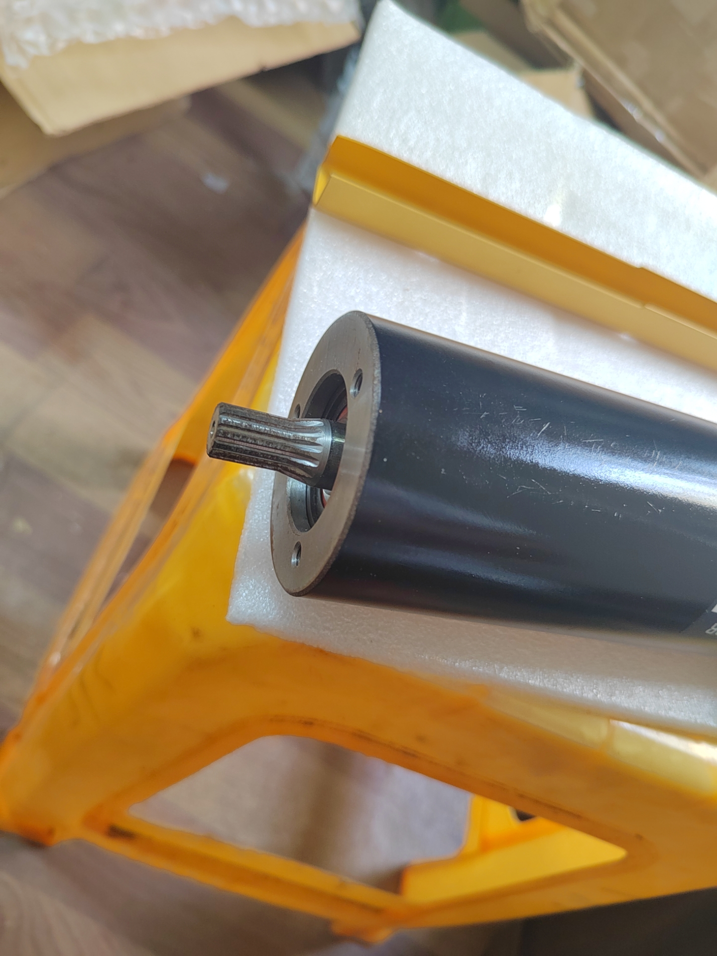 R SERVO MOTOR BSM33140-R2.5 4230190380,New and original,In stock - 图片 4