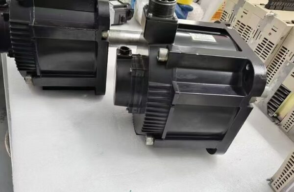 SGMGV-44ADC6C,Used one,In stock - 图片 5