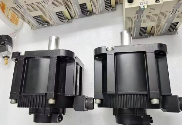 SGMGV-44ADC6C,Used one,In stock - 图片 3
