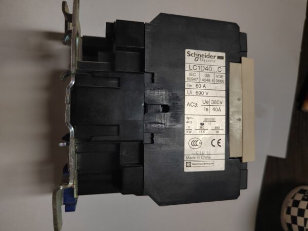 Schneider LC1D40,New and original,In stock