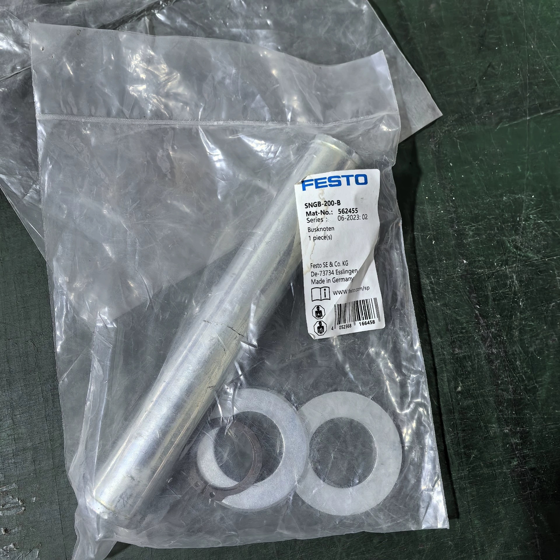 FESTO SNGB-200-B Double Clevis Mounting Bracket,New and original,In stock - 图片 2
